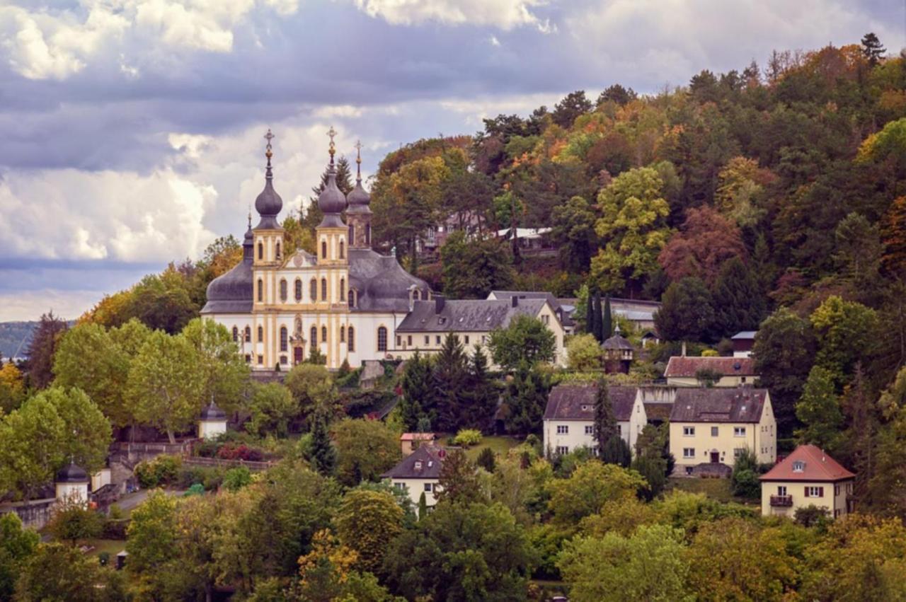 Charming City Apartment With Parking Spot Würzburg Dış mekan fotoğraf