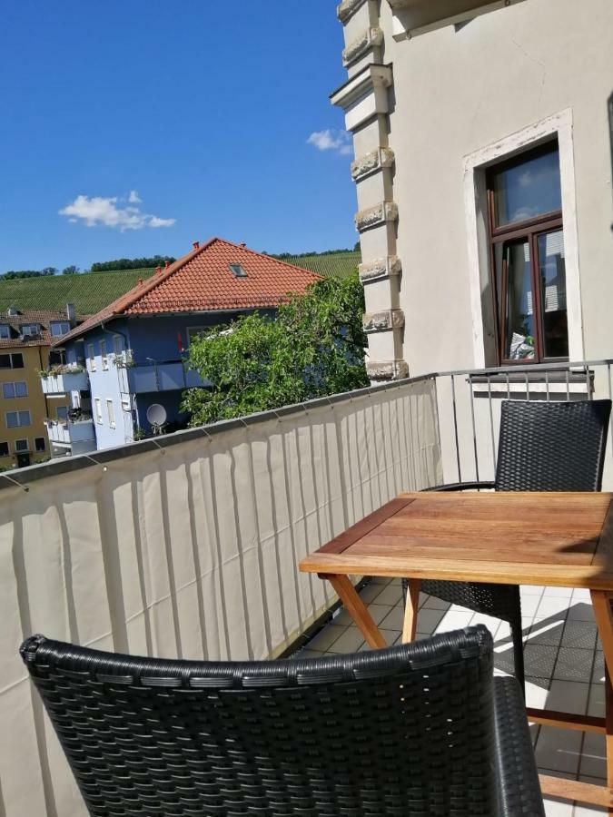 Charming City Apartment With Parking Spot Würzburg Dış mekan fotoğraf