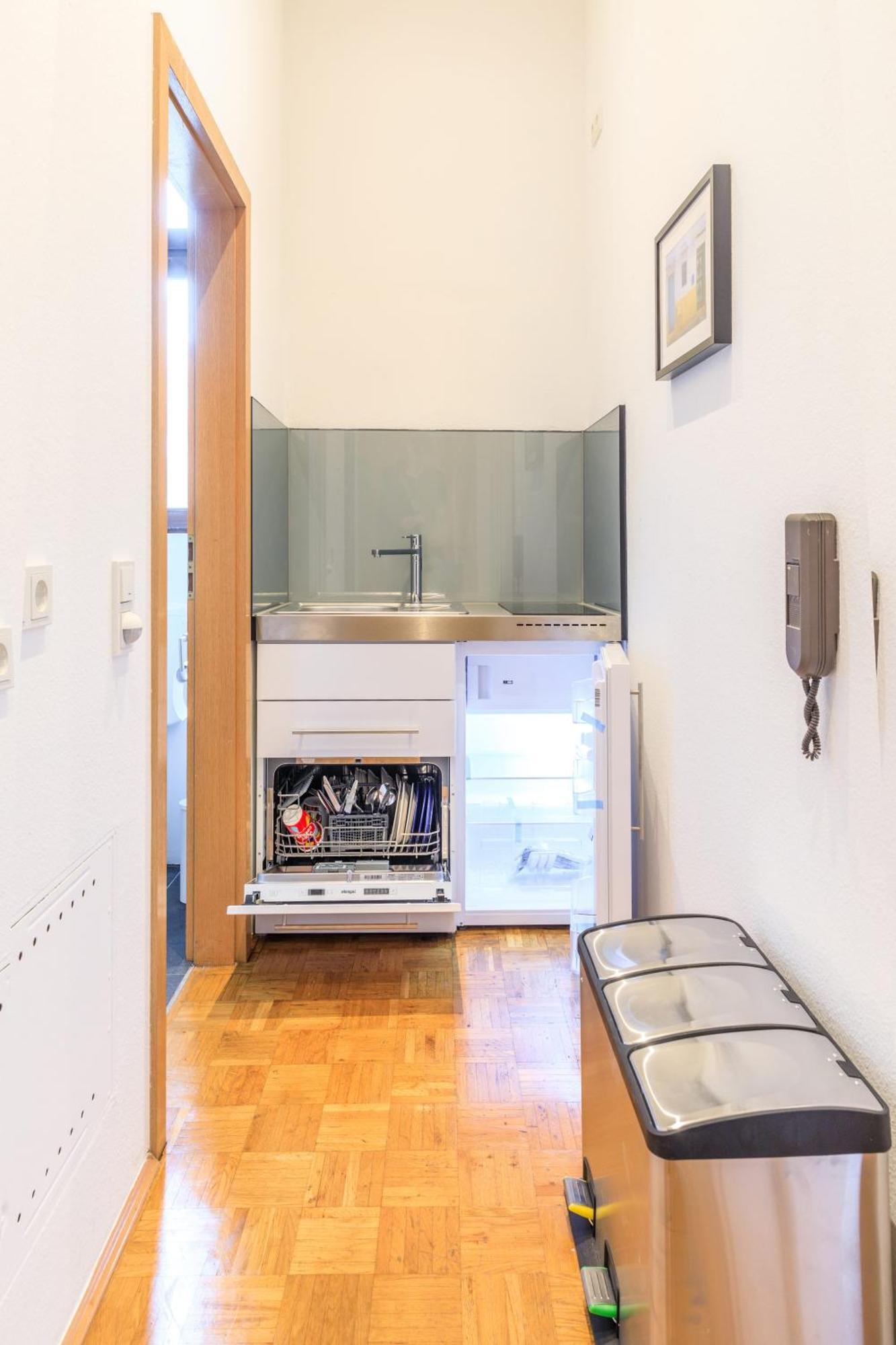 Charming City Apartment With Parking Spot Würzburg Dış mekan fotoğraf